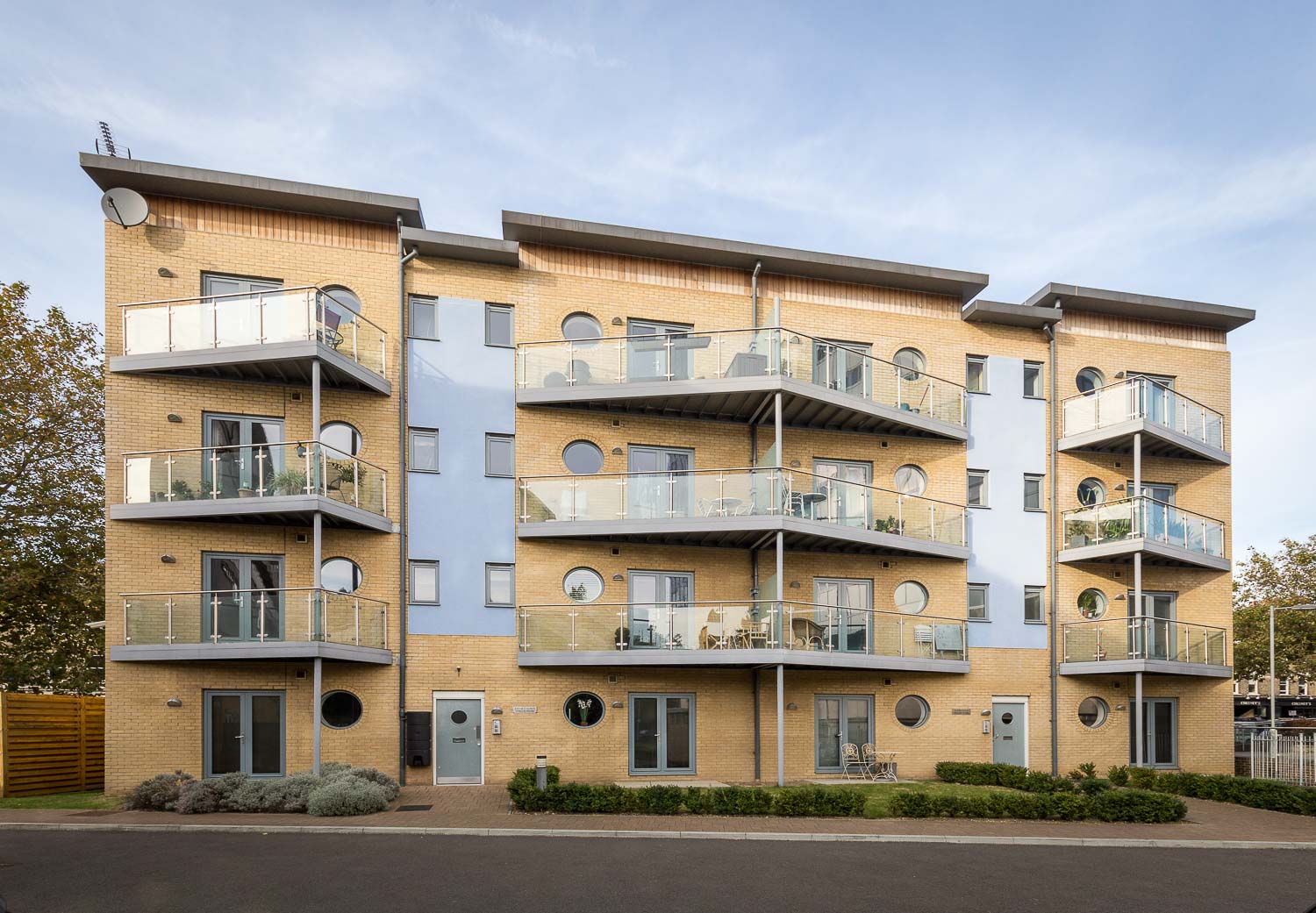 16 Challis House SW117 Swift Property